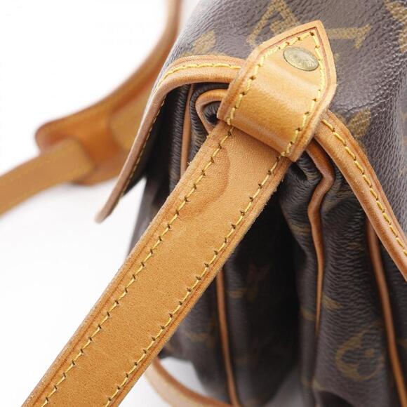 LOUIS VUITTON Brown Monogram Leather Shoulder Bag - Picture 9 of 10